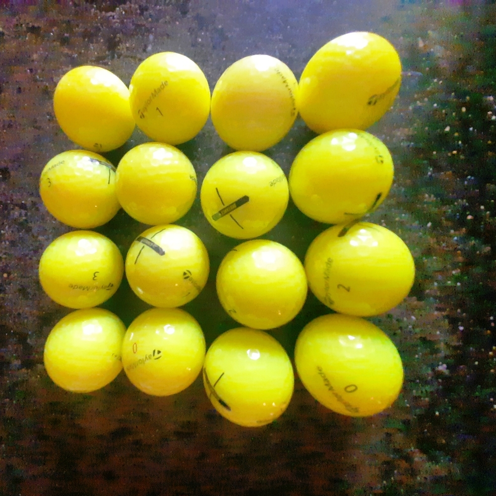 Taylor Made golf balls